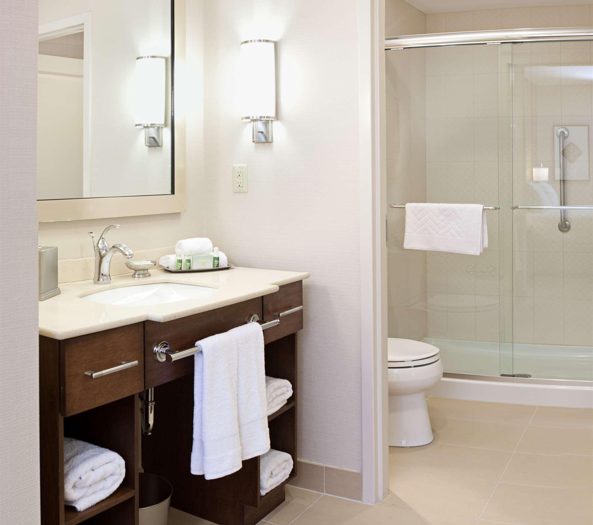 Homewood Suites By Hilton Halifax - Downtown Екстериор снимка