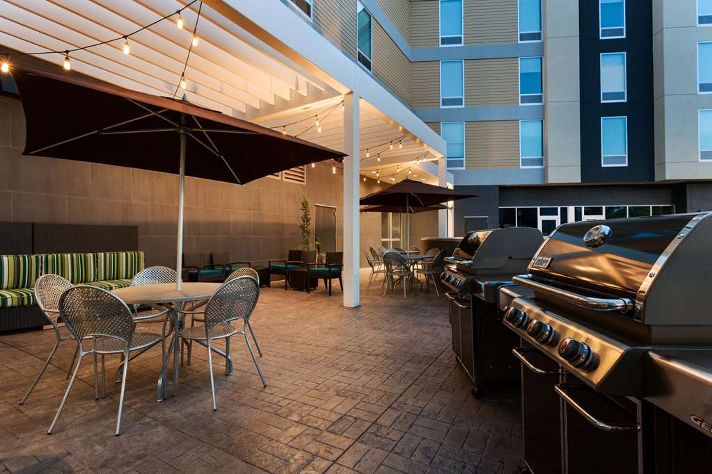 Homewood Suites By Hilton Halifax - Downtown Ресторант снимка